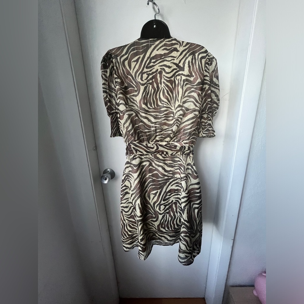 Walter Baker womens Brandi puff sleeve mini wrap dress animal print sz L - Picture 4 of 14